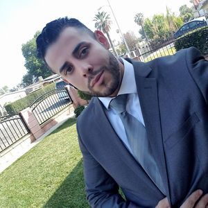 Meet your Posher, Javier